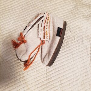 Children's wool moccasin bootie slippers size 1